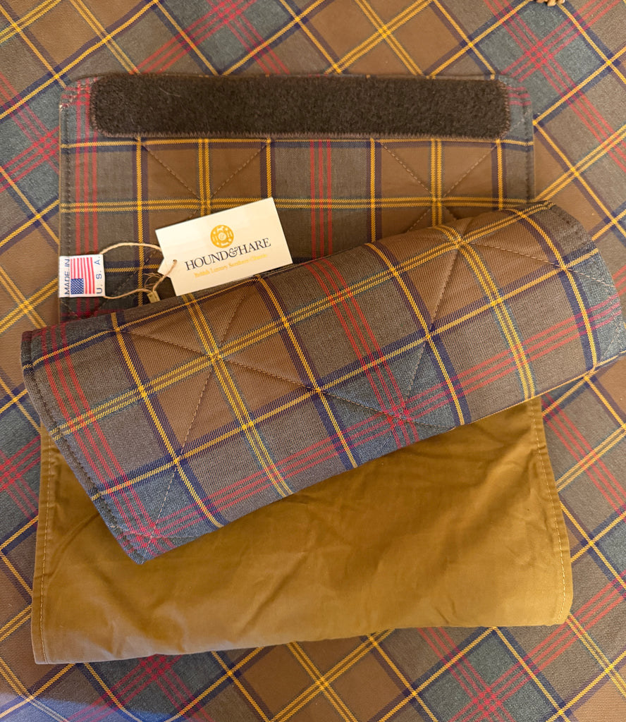 Hound & Hare Dry Wax Quilted Cleaning Mat