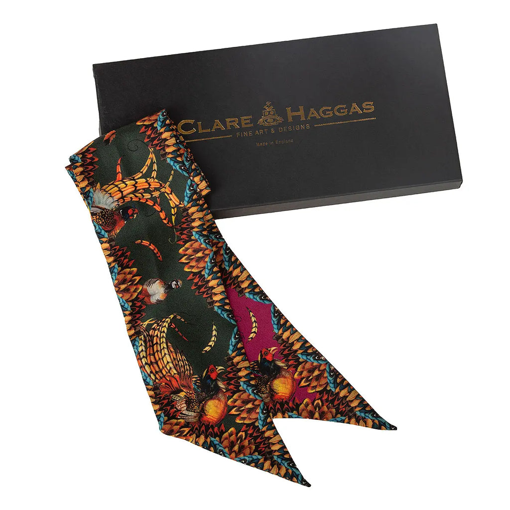 Clare Haggas Game Bird Twillie - Mulberry/Khaki - Hound & Hare