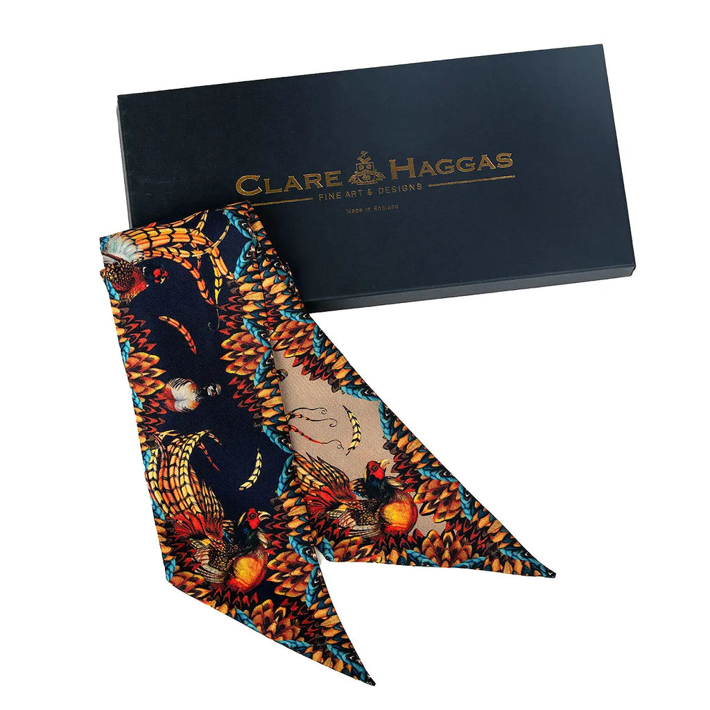 Clare Haggas Game Bird Twillie - Toffee/Navy - Hound & Hare