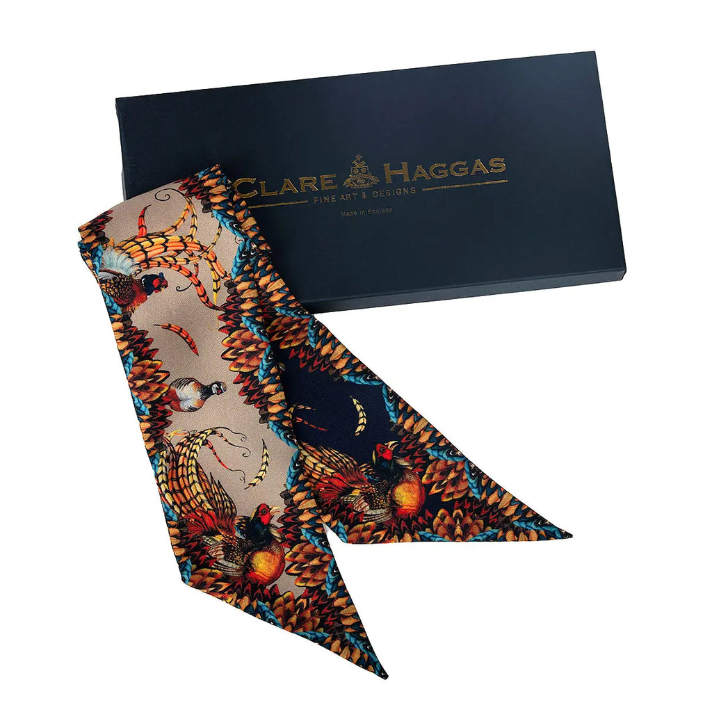 Clare Haggas Game Bird Twillie - Toffee/Navy - Hound & Hare